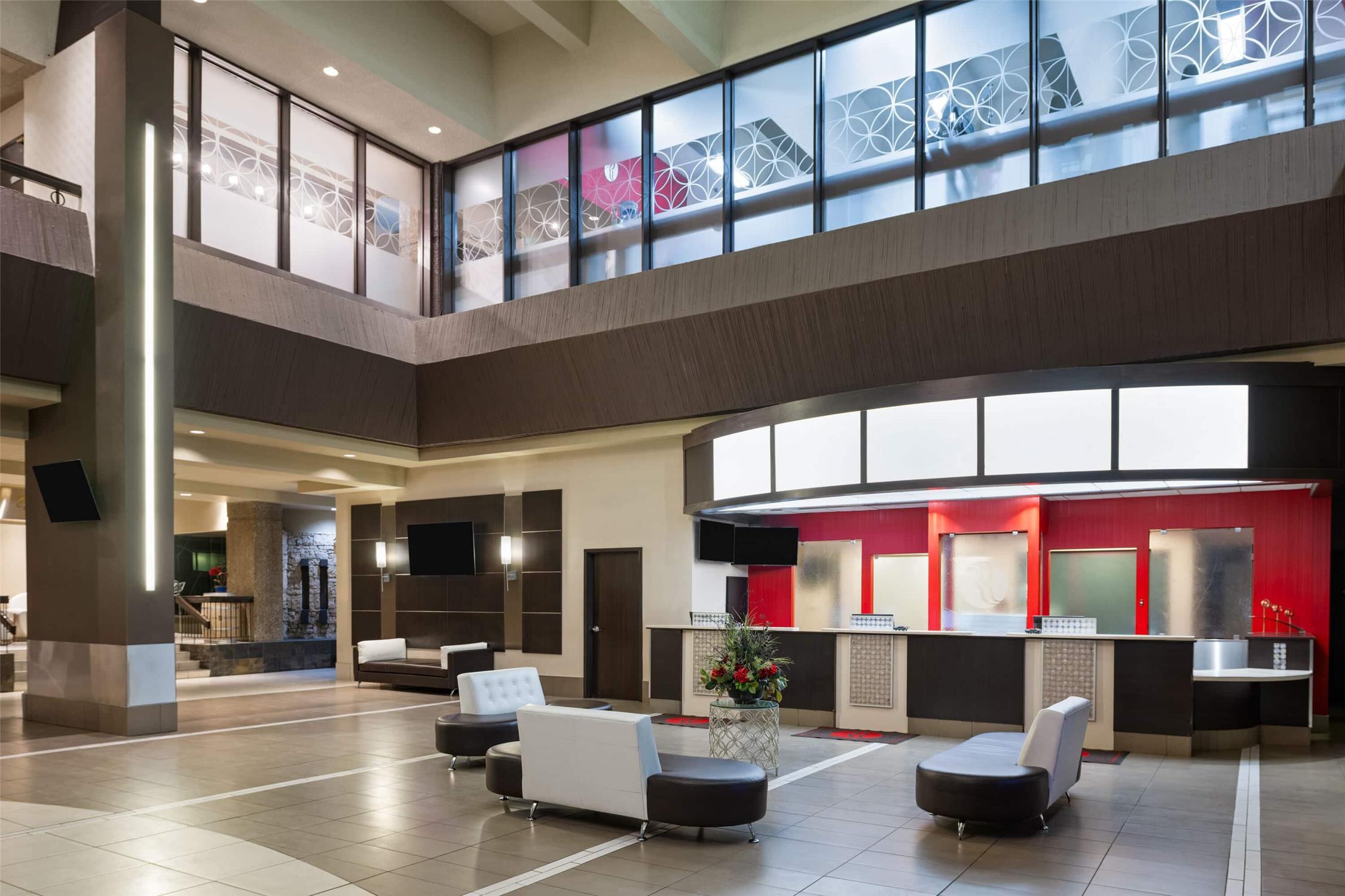 Ramada Plaza by Wyndham Regina Downtown 7/32