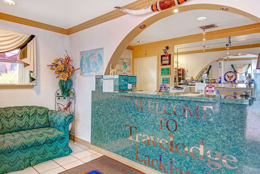 Econo Lodge Inn & Suites Near Lackland AFB San Antonio, TX 9/36