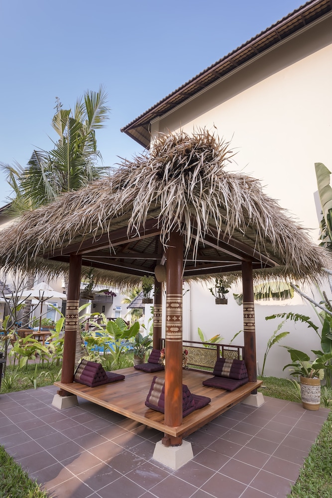 Bali Resort & Apartment 12/67
