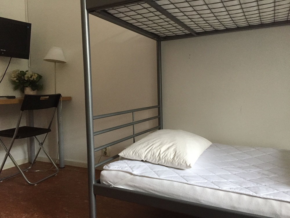 Linne Hostel 4/31