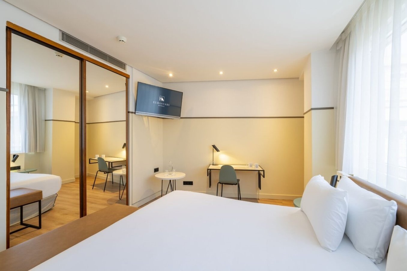 Eurostars Acteon 27/72