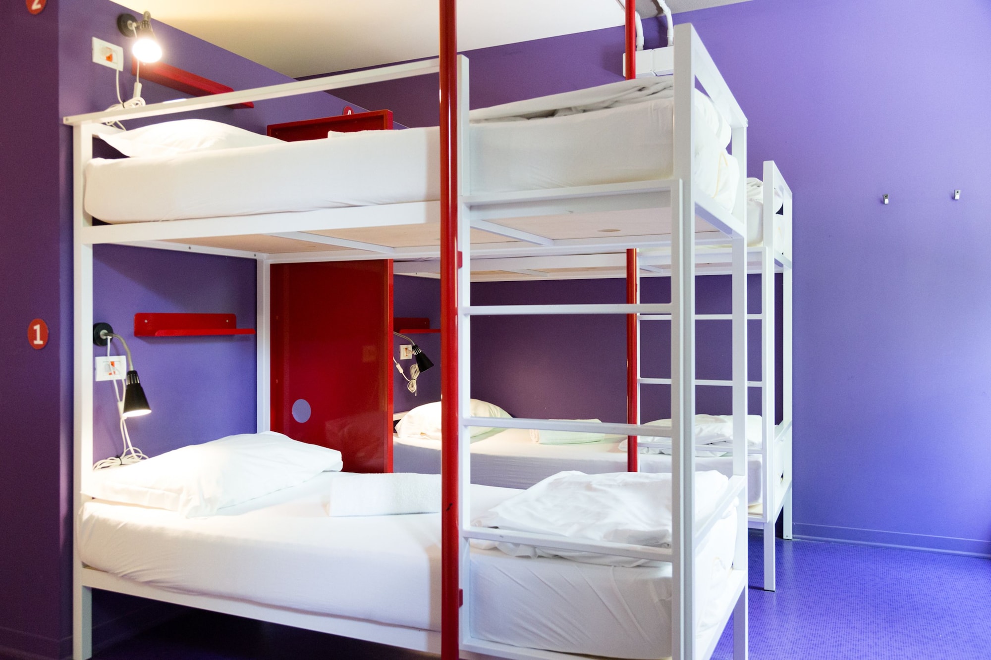 MIXED DORM