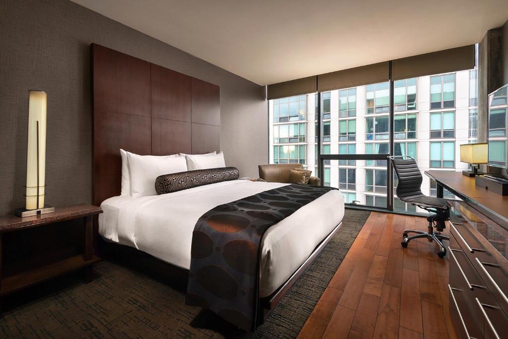 Deluxe, Single, Double Bed
