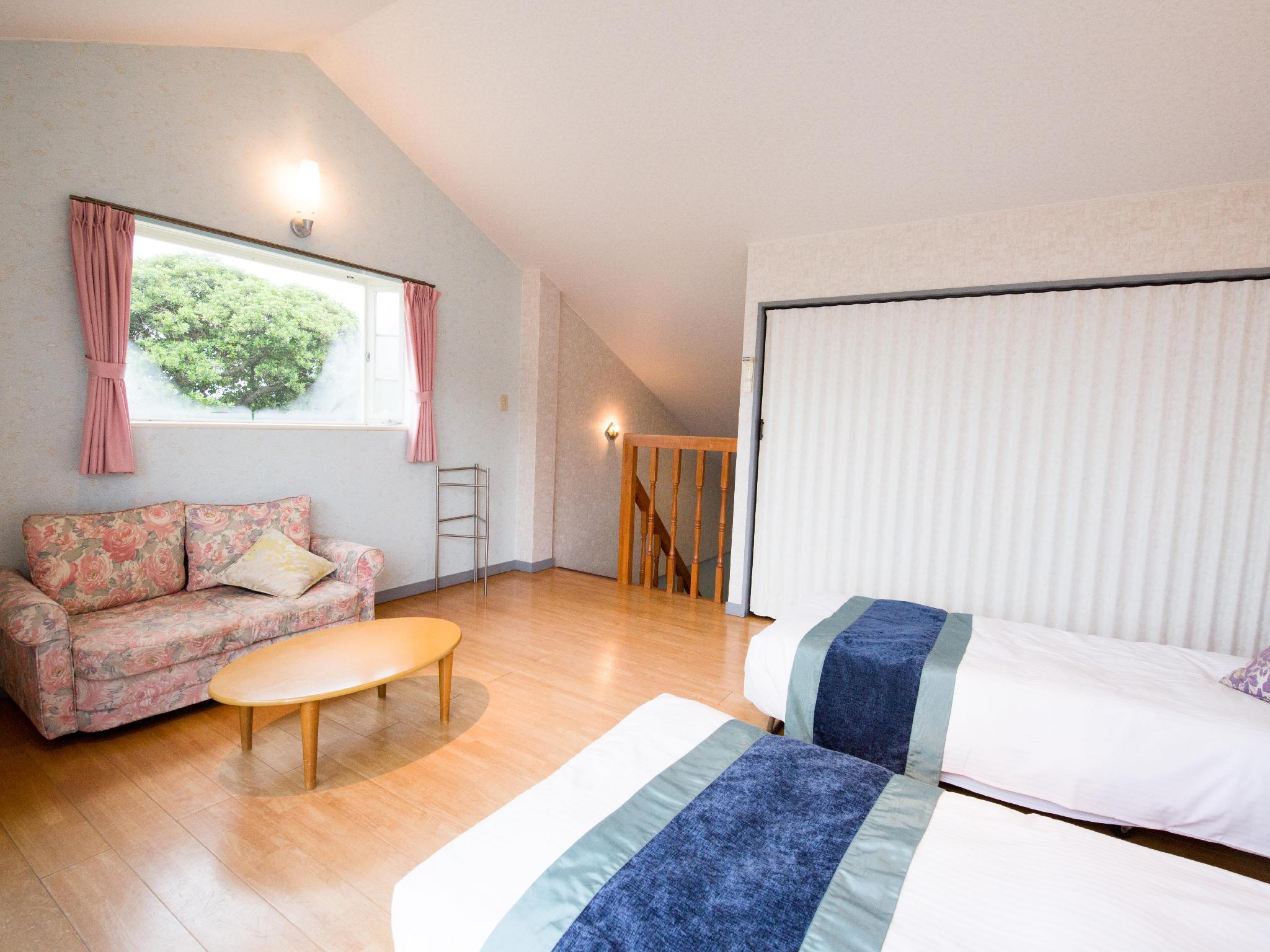 Maisonette, Sea View