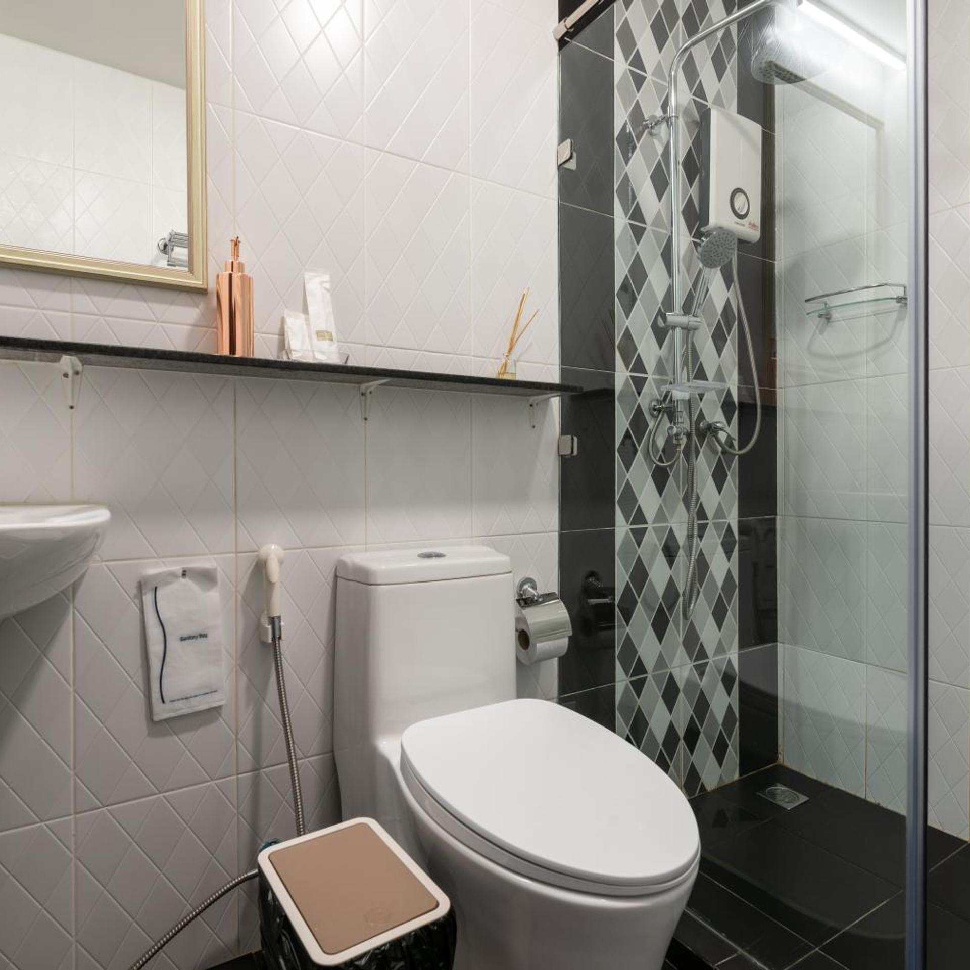 غرفة سوبيريور بسرير كينج، COZYTEL CHIANGMAI 5/8
