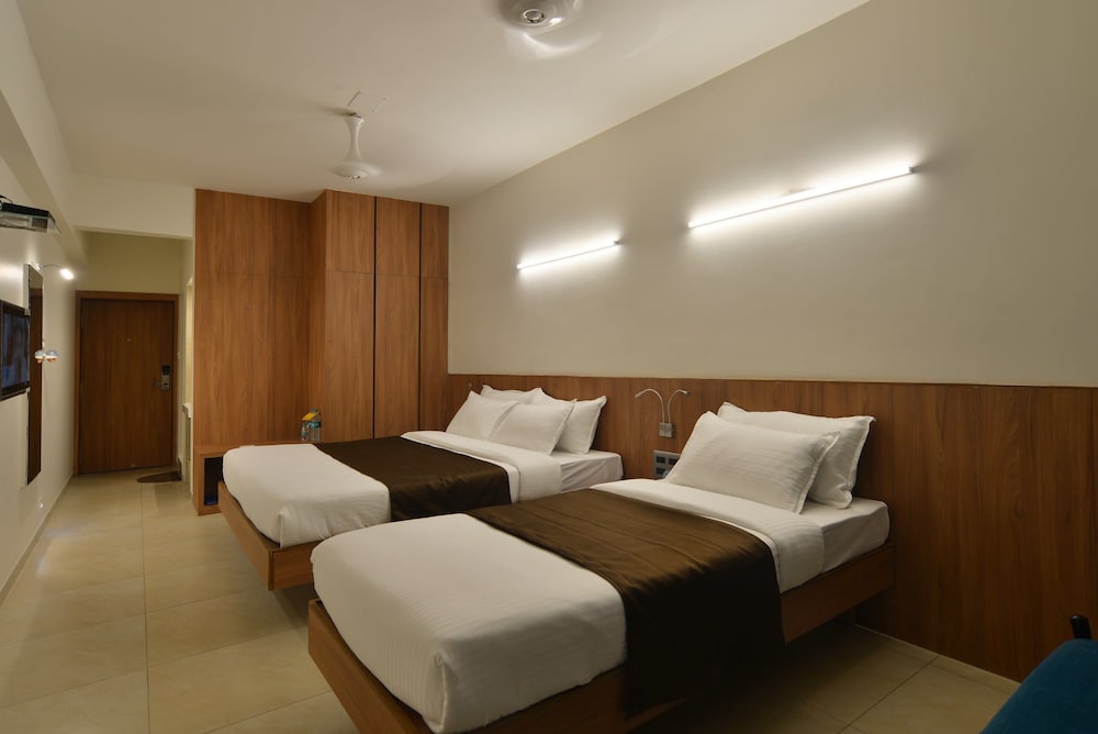 Hotel Panchavati Yatri 12/35