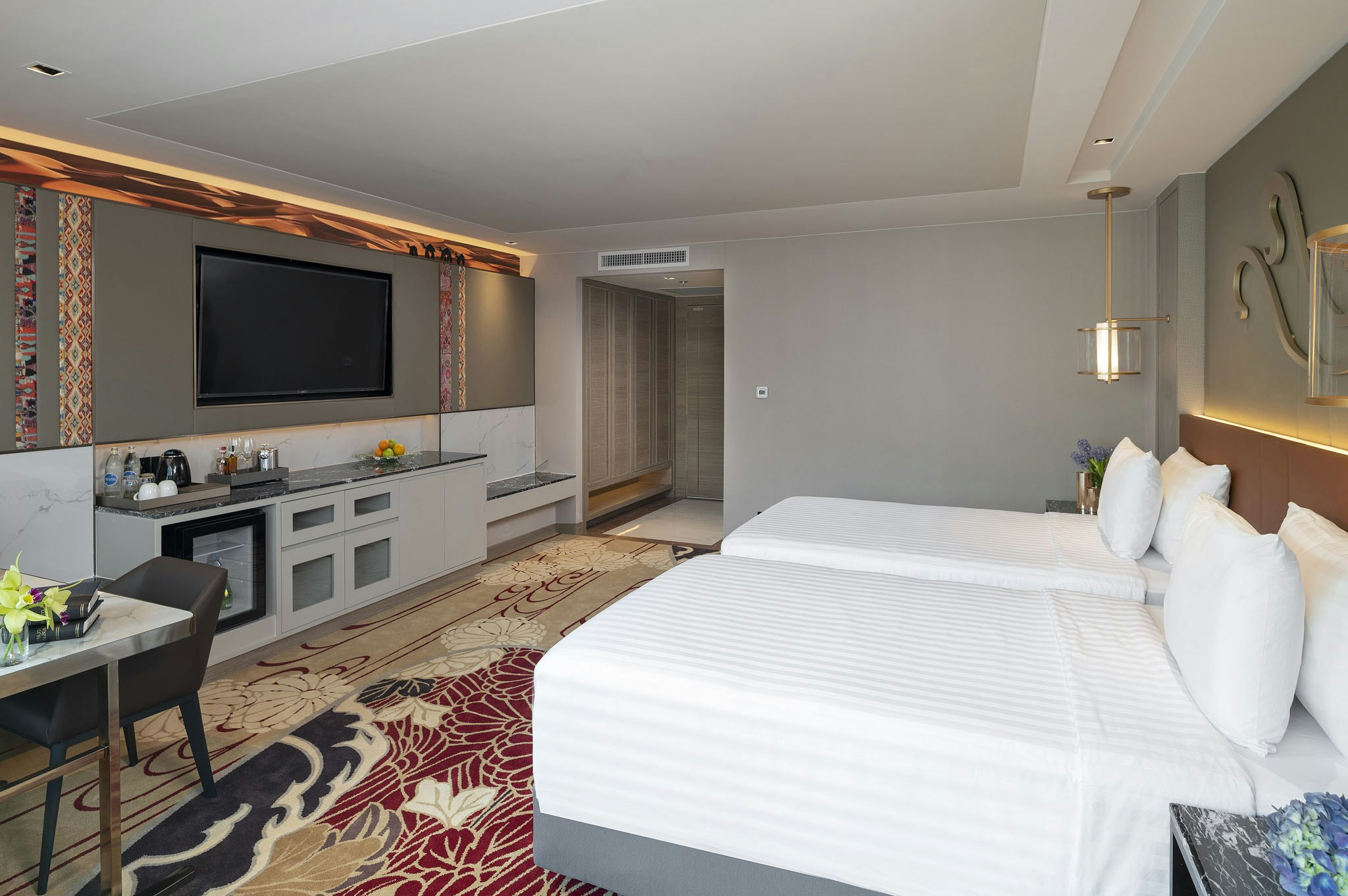 Valia Bangkok Sukhumvit 24 by Kingston Hotels 6/21