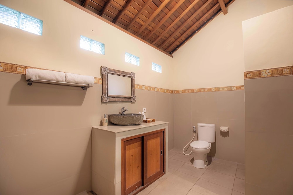 2 Bedrooms, Family, Villa, 2 Queen Beds, Garden View