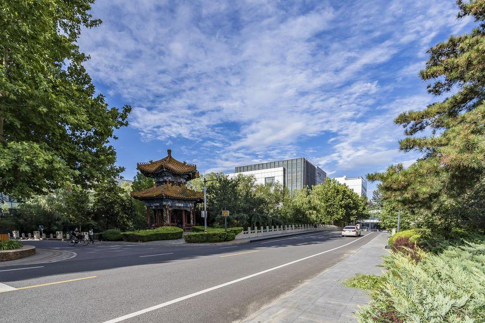 Lakeside Hotel Beijing 23/26