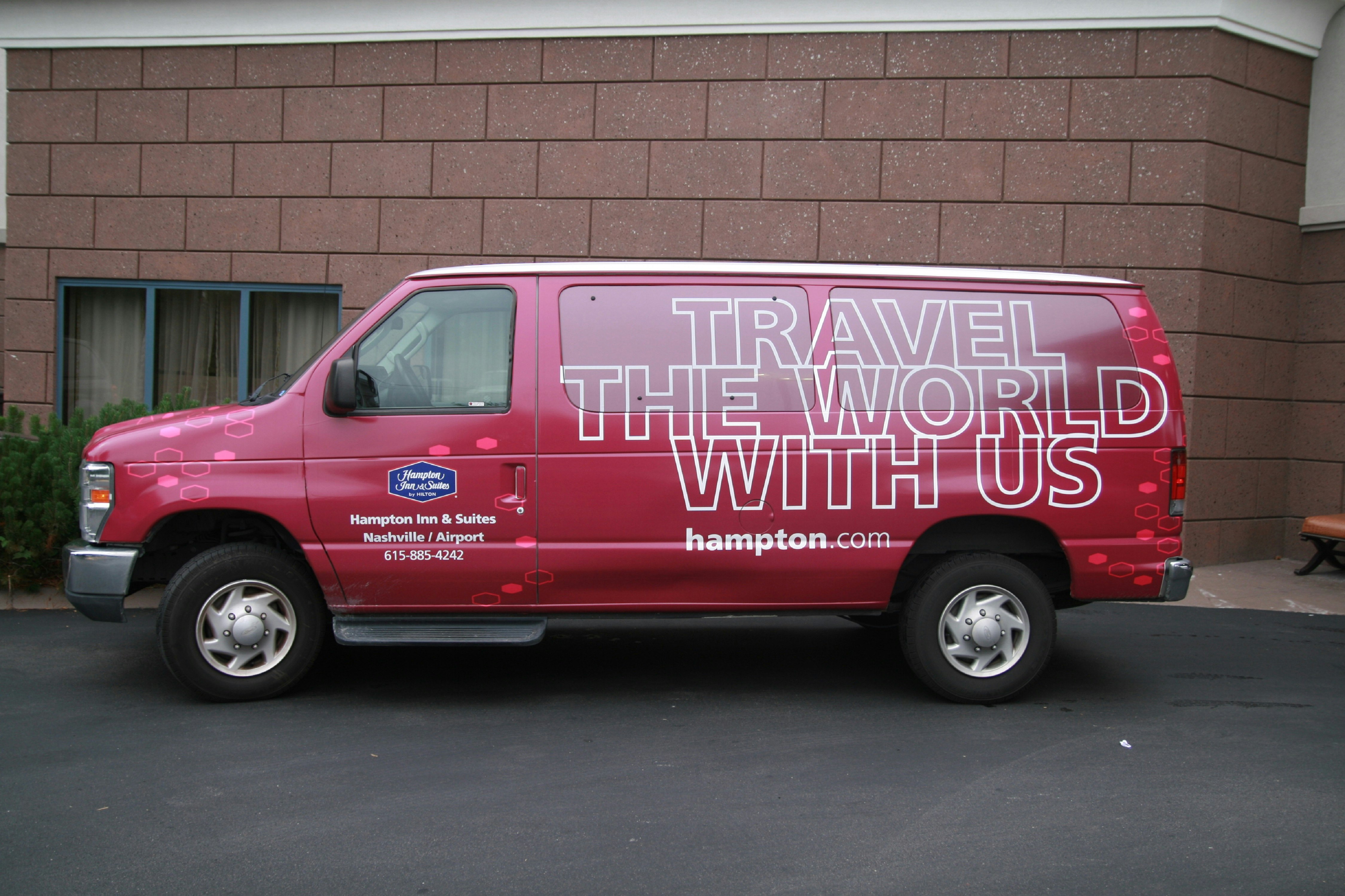 Hampton Inn & Suites Nashville-Airport 73/75