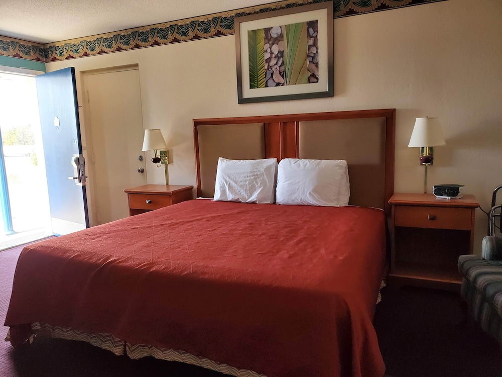 Americas Best Value Inn Wildersville 20/35