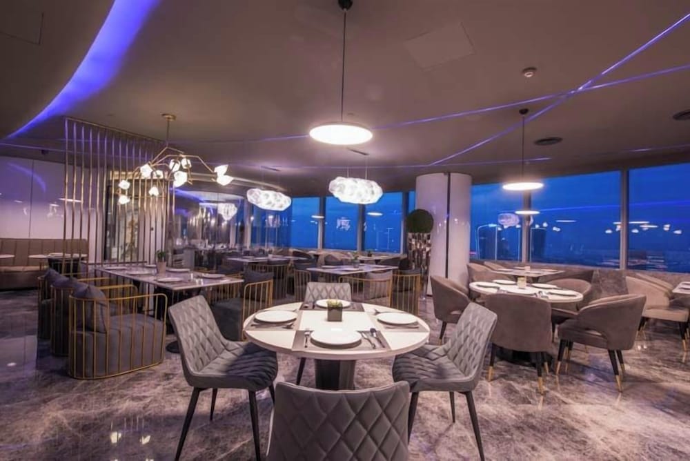 Mercure Hangzhou Qianjiang 56/67