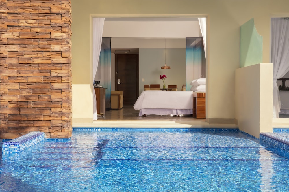 Krystal Grand Los Cabos All Inclusive 14/50