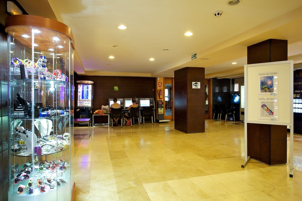 Ona Luna Park - Adults Friendly 21/67