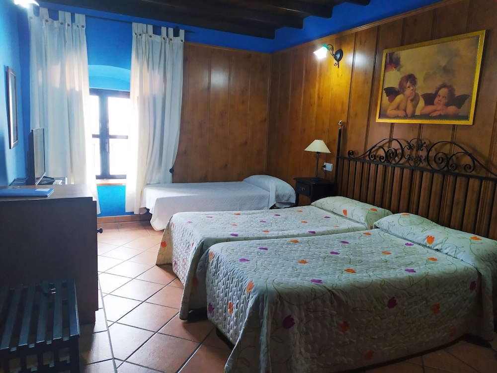 Hospedium Hotel Rural Soterrana 15/50