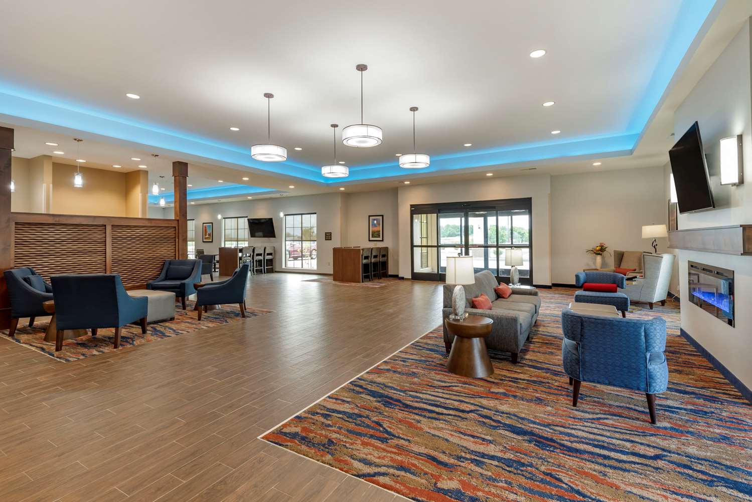 Comfort Suites Dry Ridge 14/20