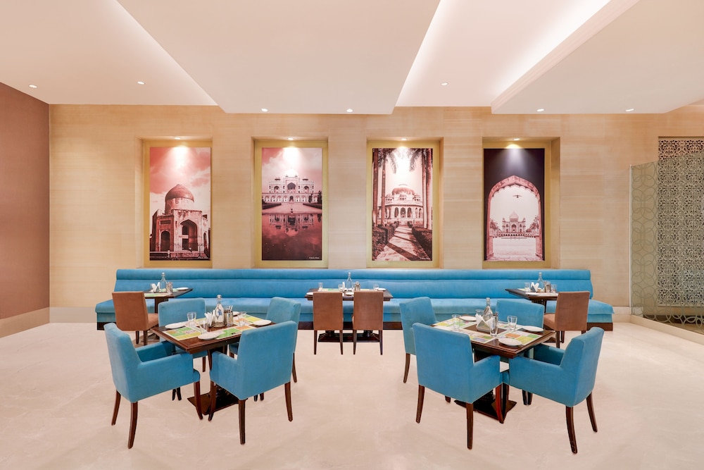 Lemon Tree Premier 2 Gurugram 45/62