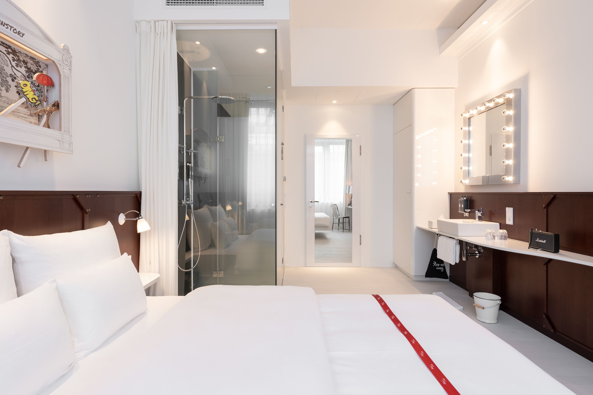 Lovely, Double Bed
