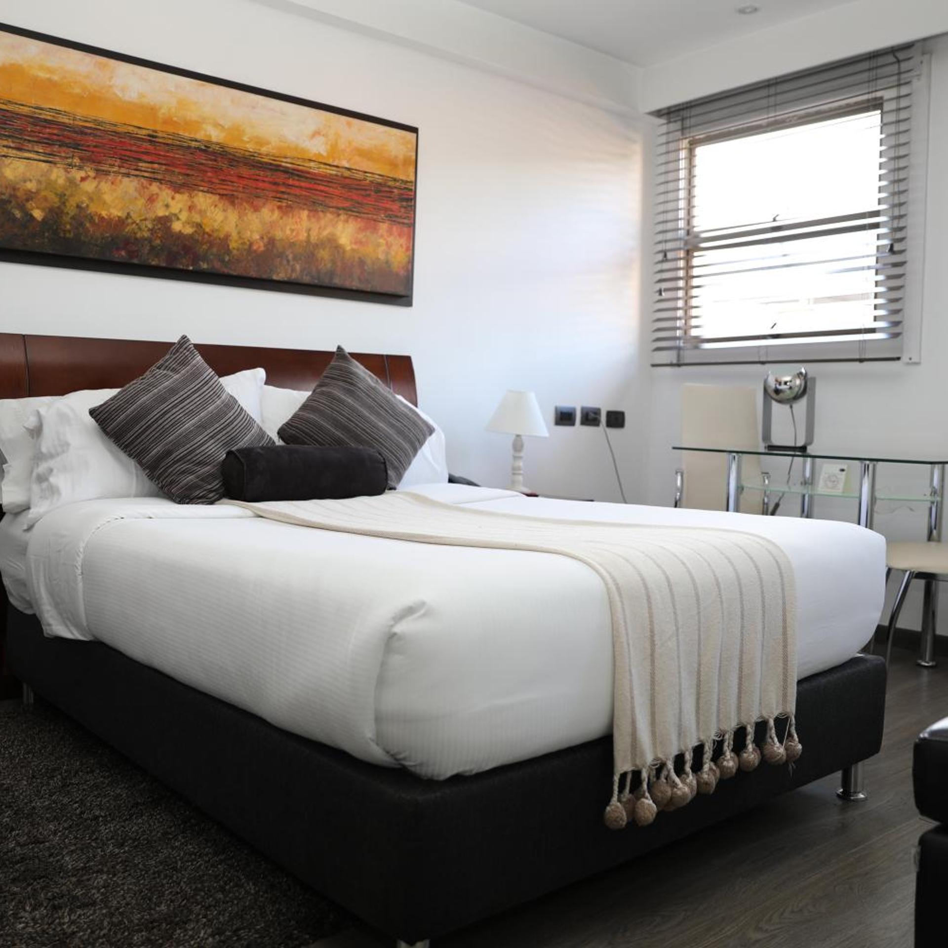 Suites 108 17/55