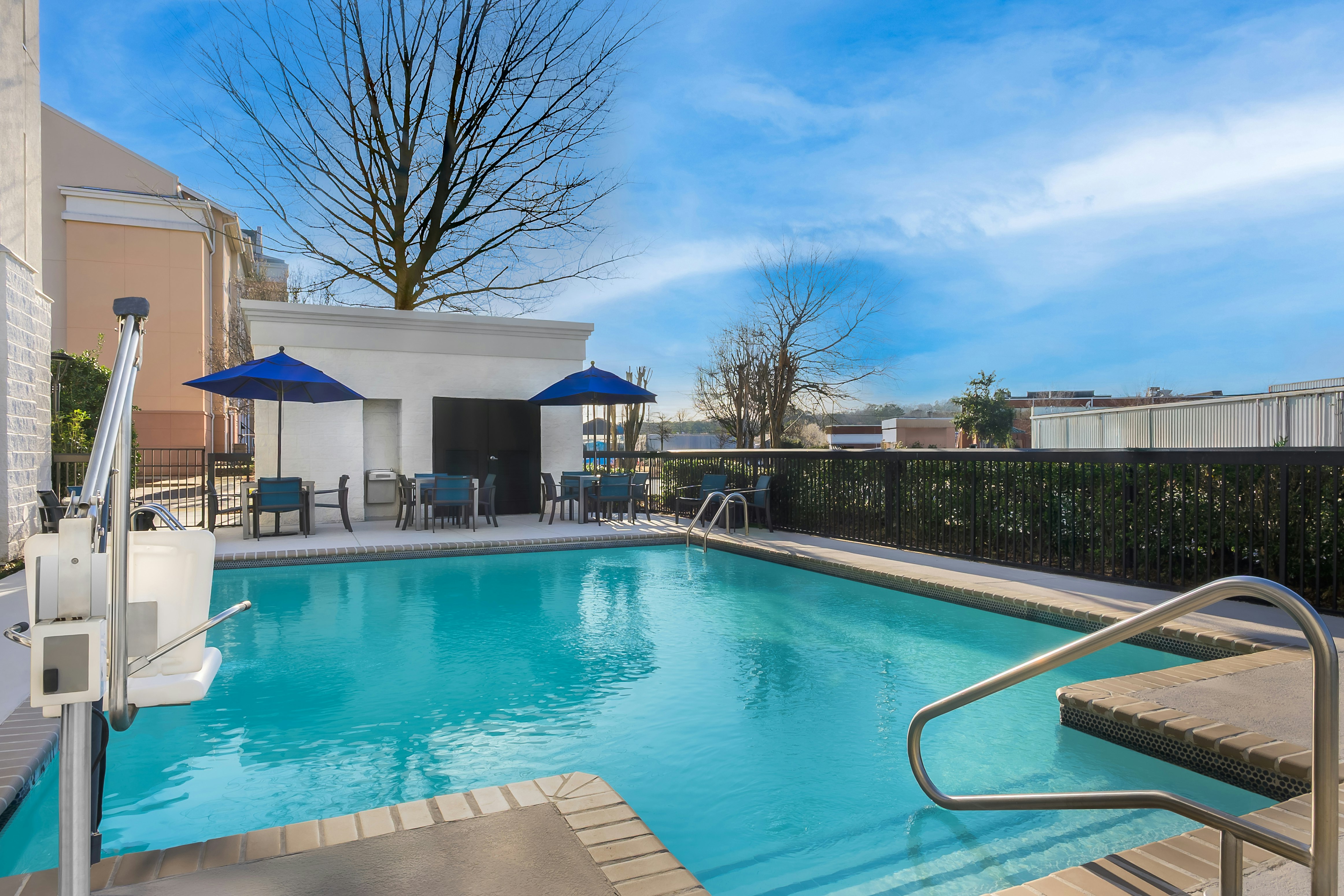 Hampton Inn & Suites Birmingham-Pelham (I-65) 23/48