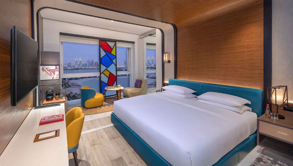 Andaz Dubai The Palm by Hyatt 12/50