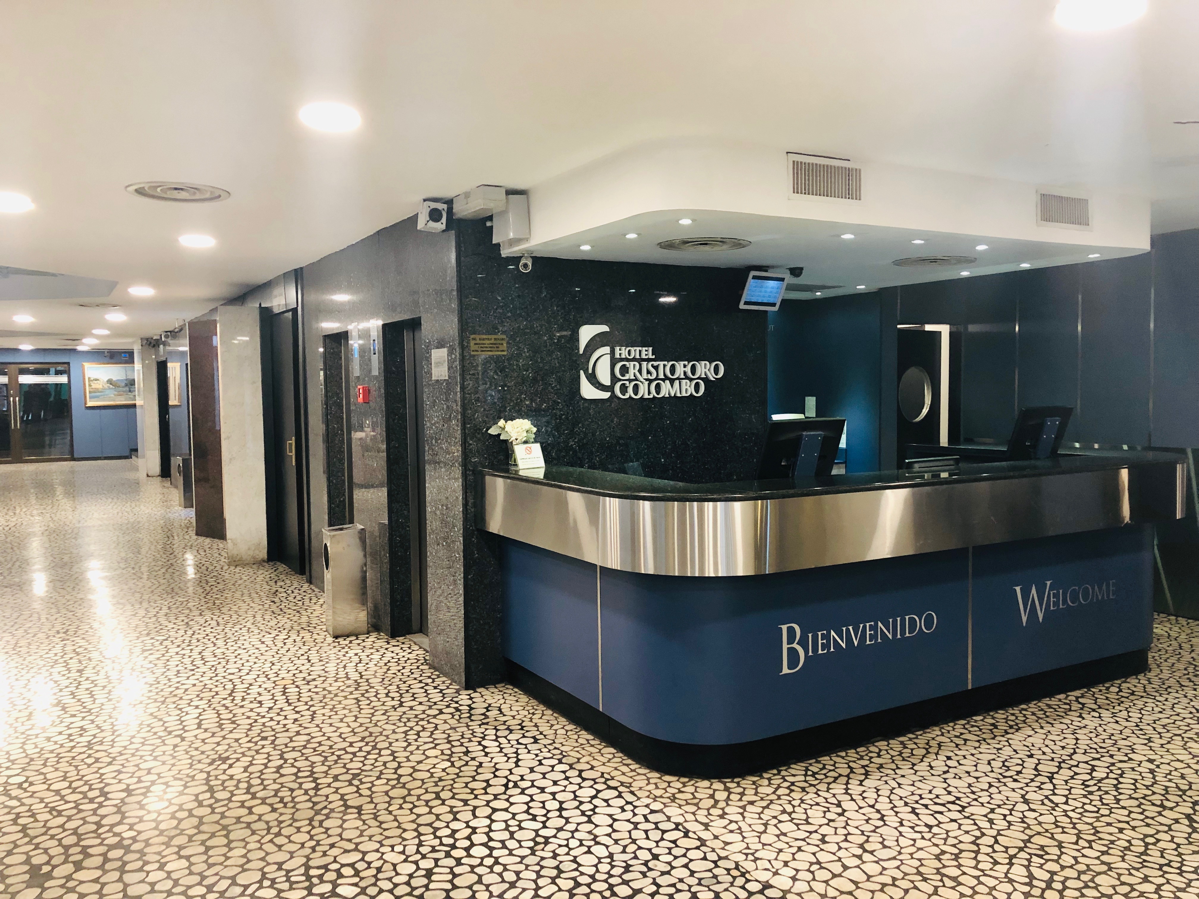 Lobby at Hotel Cristoforo Colombo, BUENOS AIRES