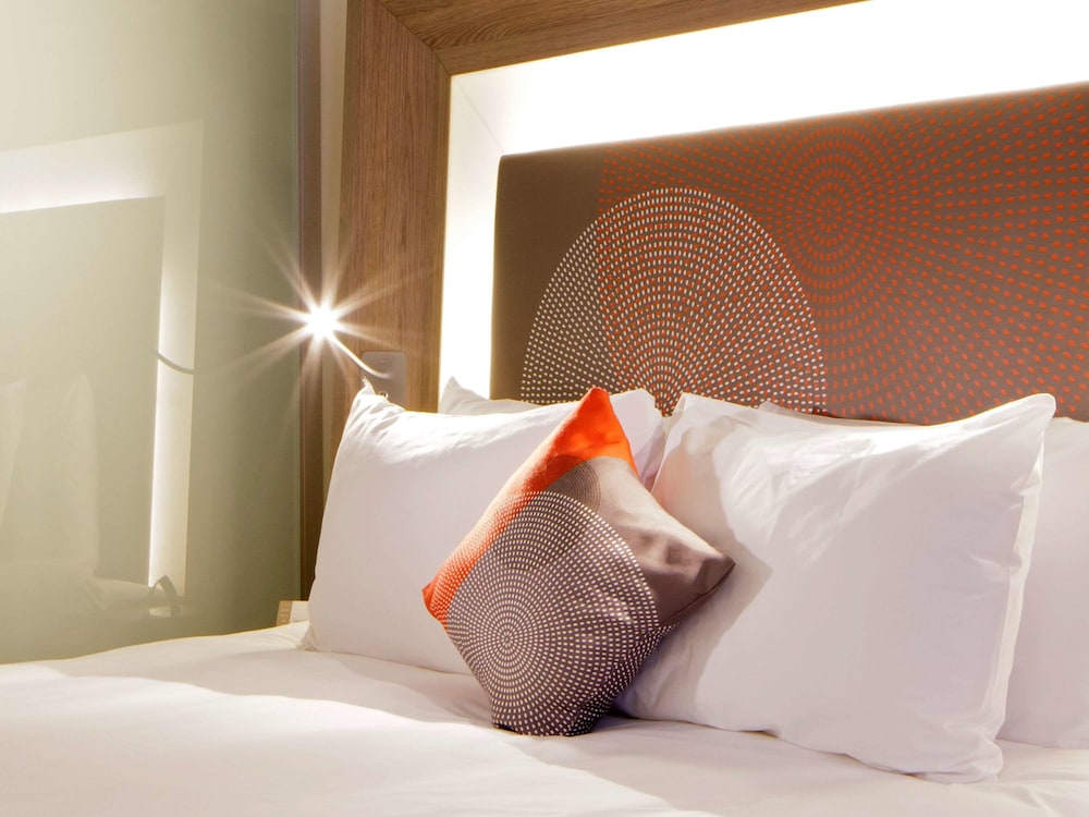 Novotel London Tower Bridge 12/69