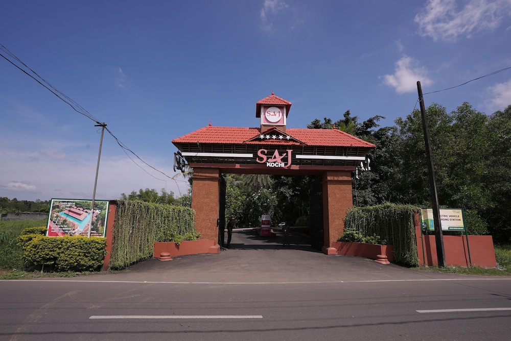 SAJ EARTH RESORT 5/71