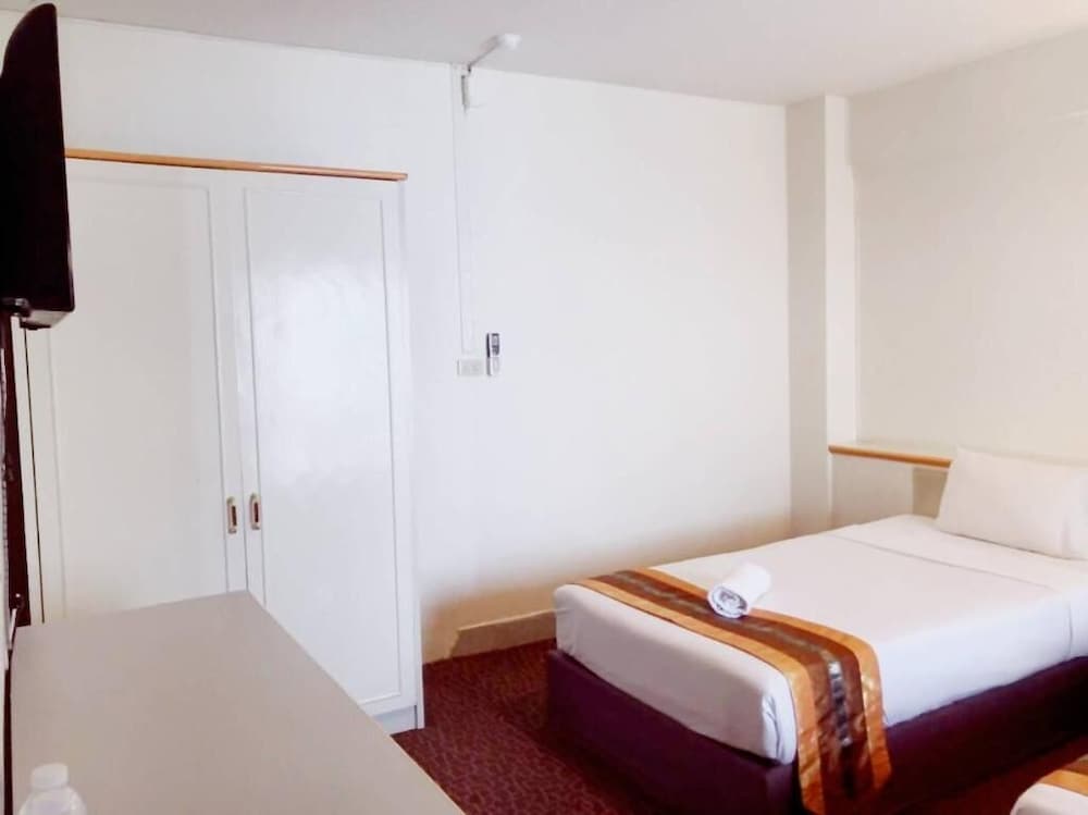Asia Grand Hotel Hat Yai 23/46
