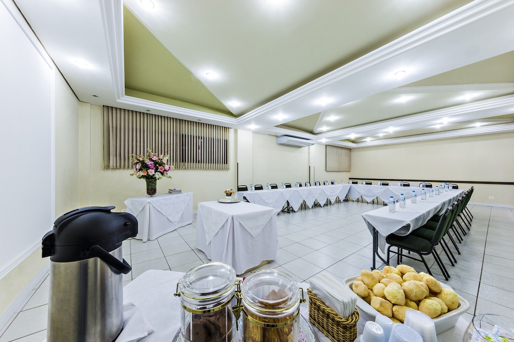 Thomasi Hotel Londrina 28/36