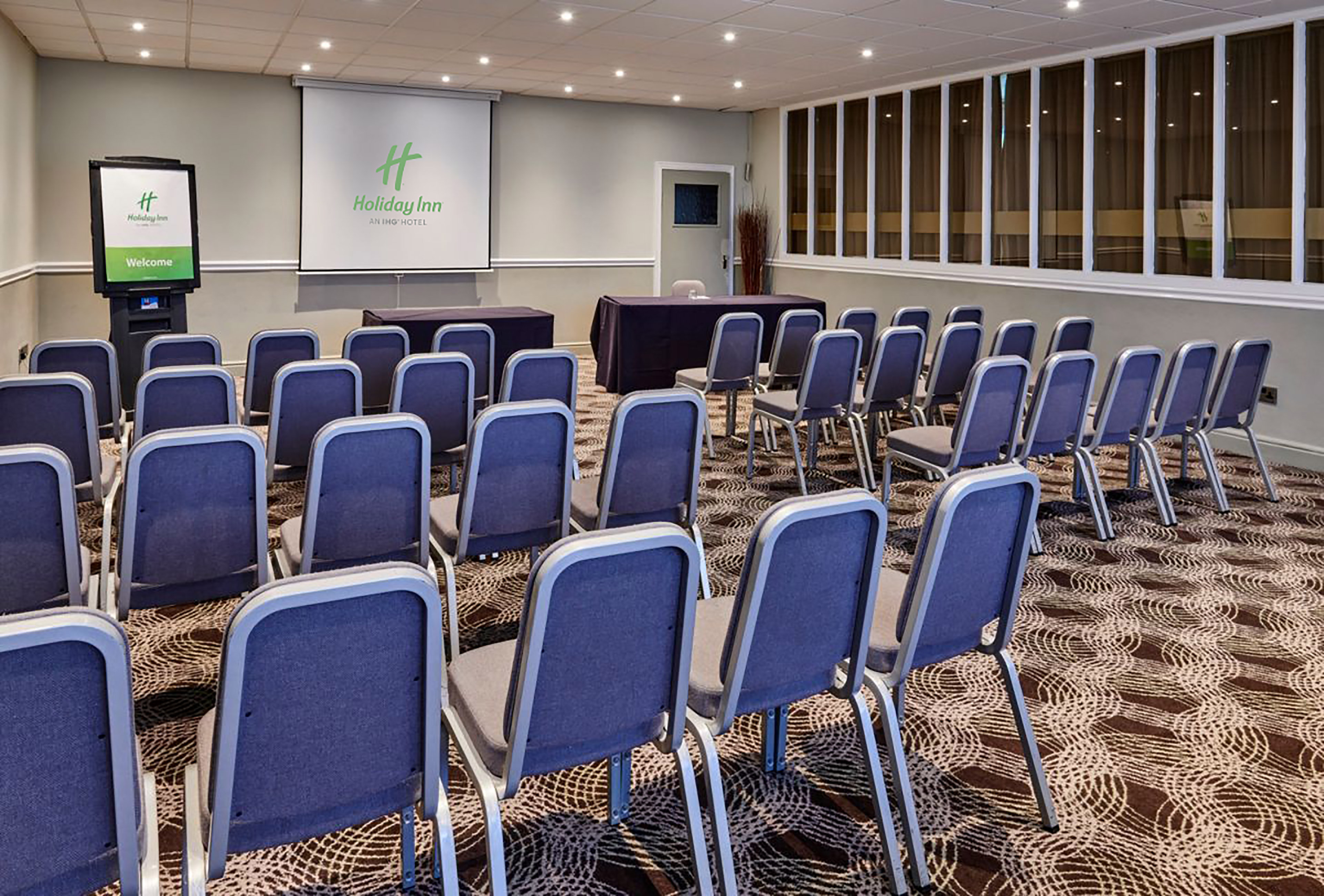 Holiday Inn Leeds Garforth 44/49