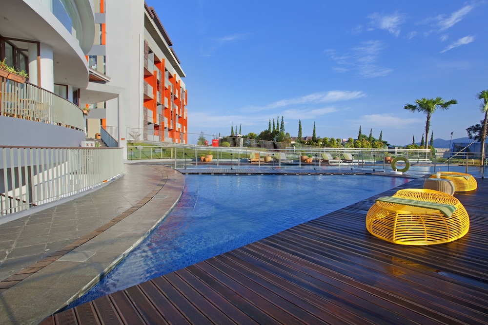 Pesona Alam Resort & Spa 46/50