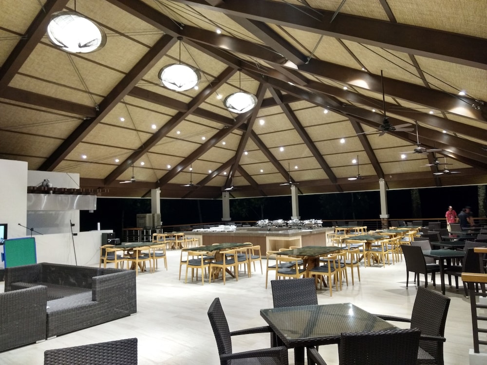 Solina Beach & Nature Resort 34/50