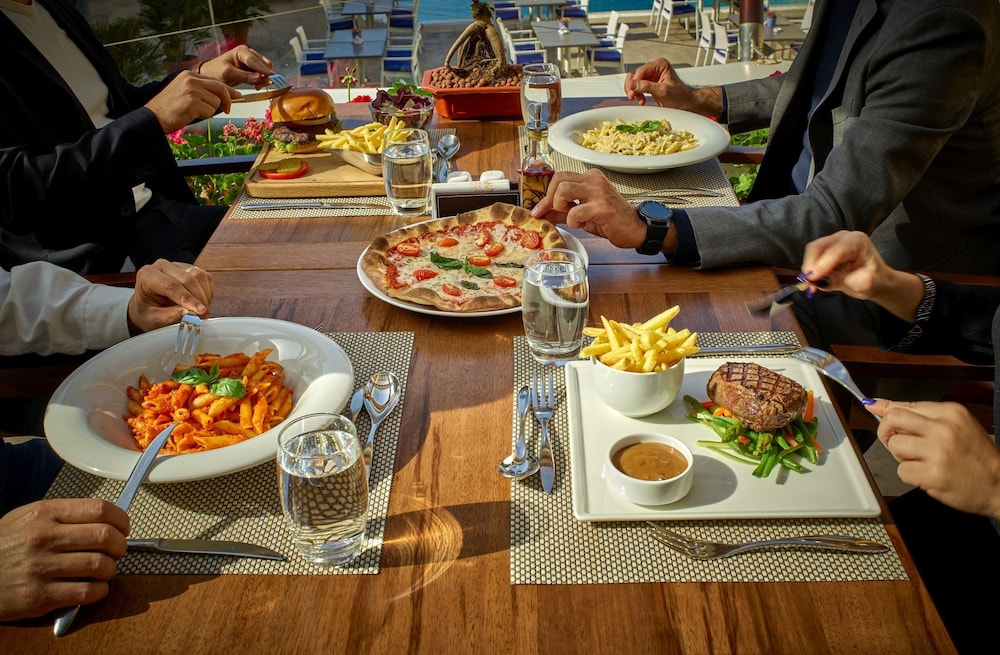 Coral Beach Hotel & Resort Beirut 31/49