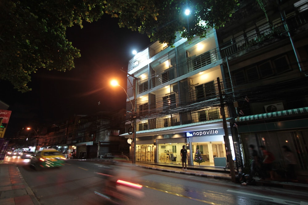 Napaville Huai Khwang 3/40