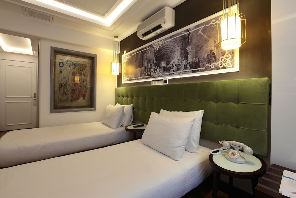 Niles Hotel Istanbul Special Class 17/50