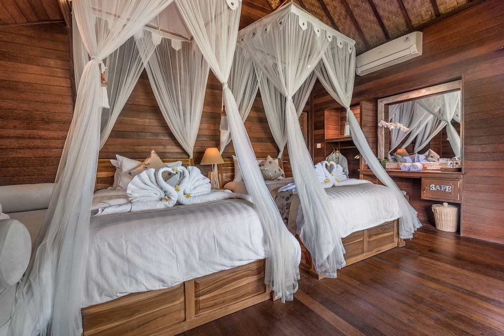 Royal Retreat Villa's Lembongan 16/63