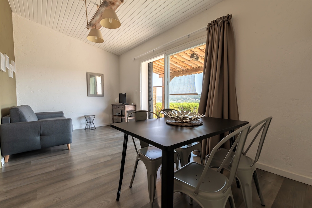 Les Chambres De Casarina 48/70