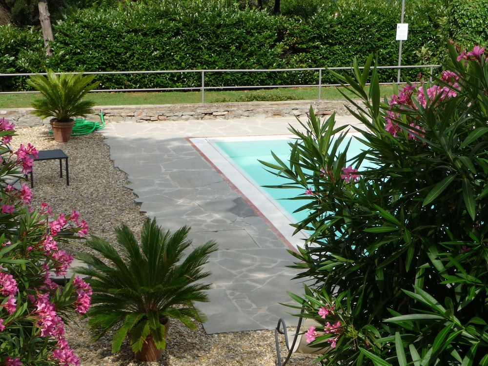 Villa dei Bosconi 27/45