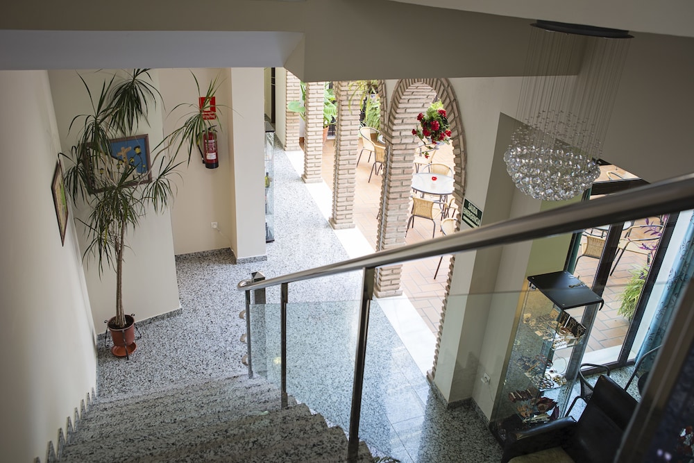Hotel de los Faroles 6/59