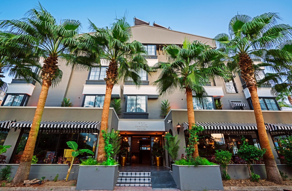 Basel Hotel 2/50