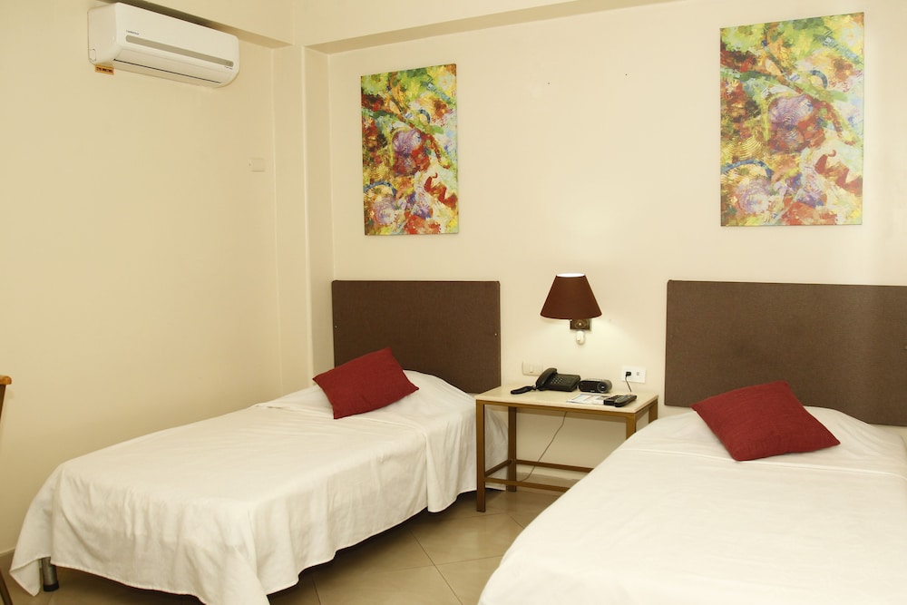 Hotel Varadero Internacional 10/65