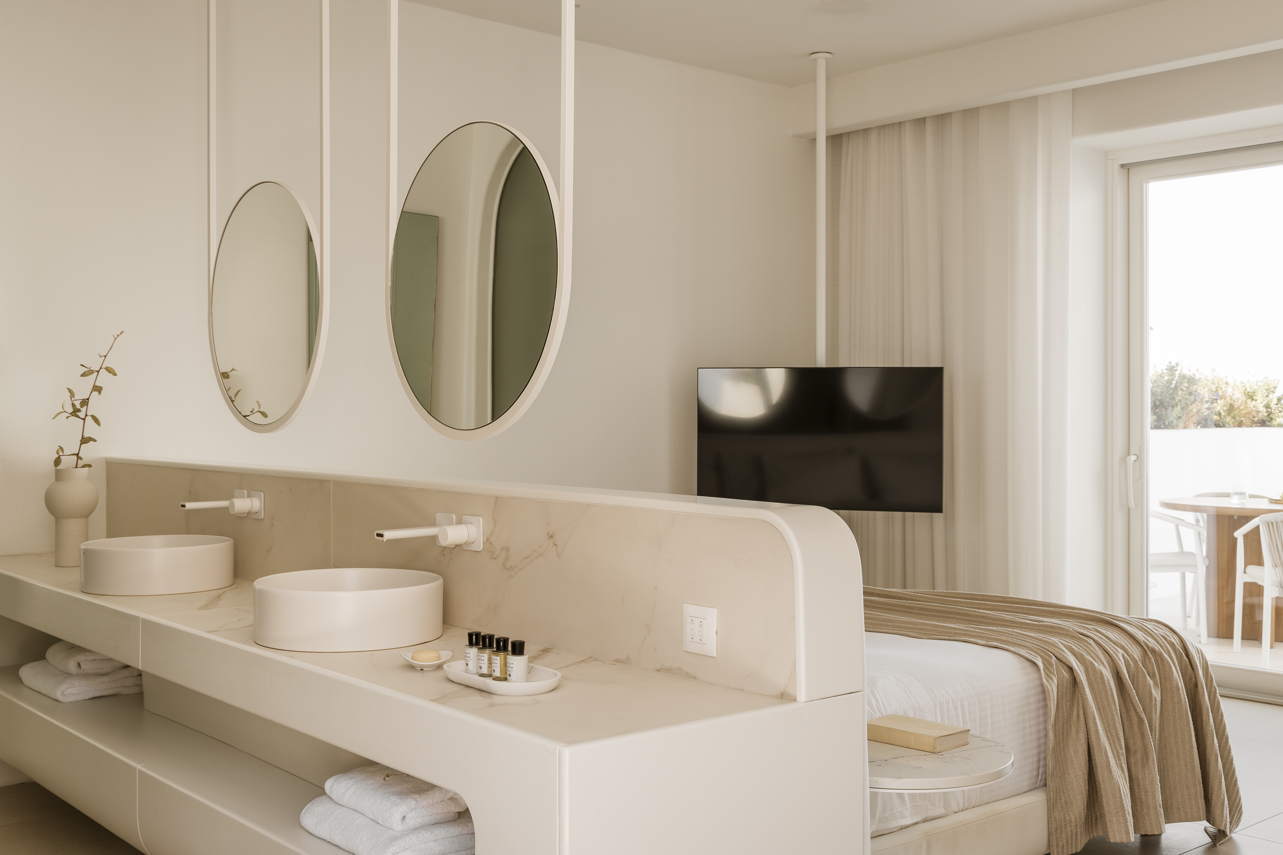 Pool, Suite, Sea View