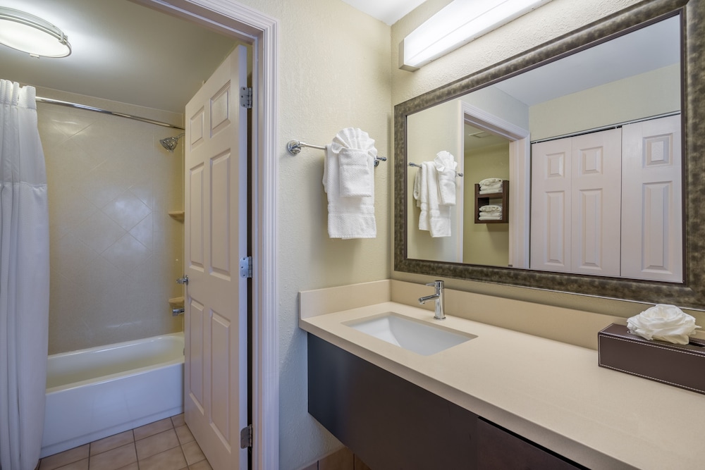 Staybridge Suites Wilmington - Brandywine Valley 13/55