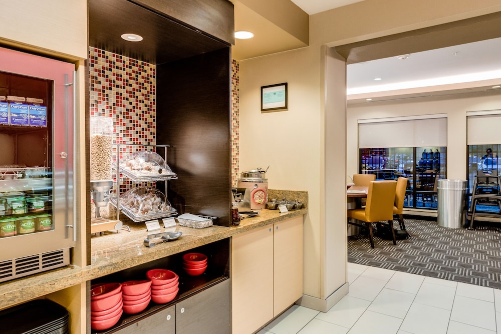Towneplace Suites By Marriott Ann Arbor 50/51