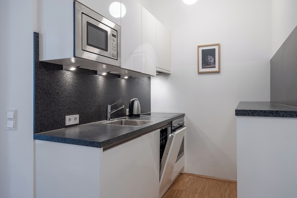 My Home In Vienna 4/57