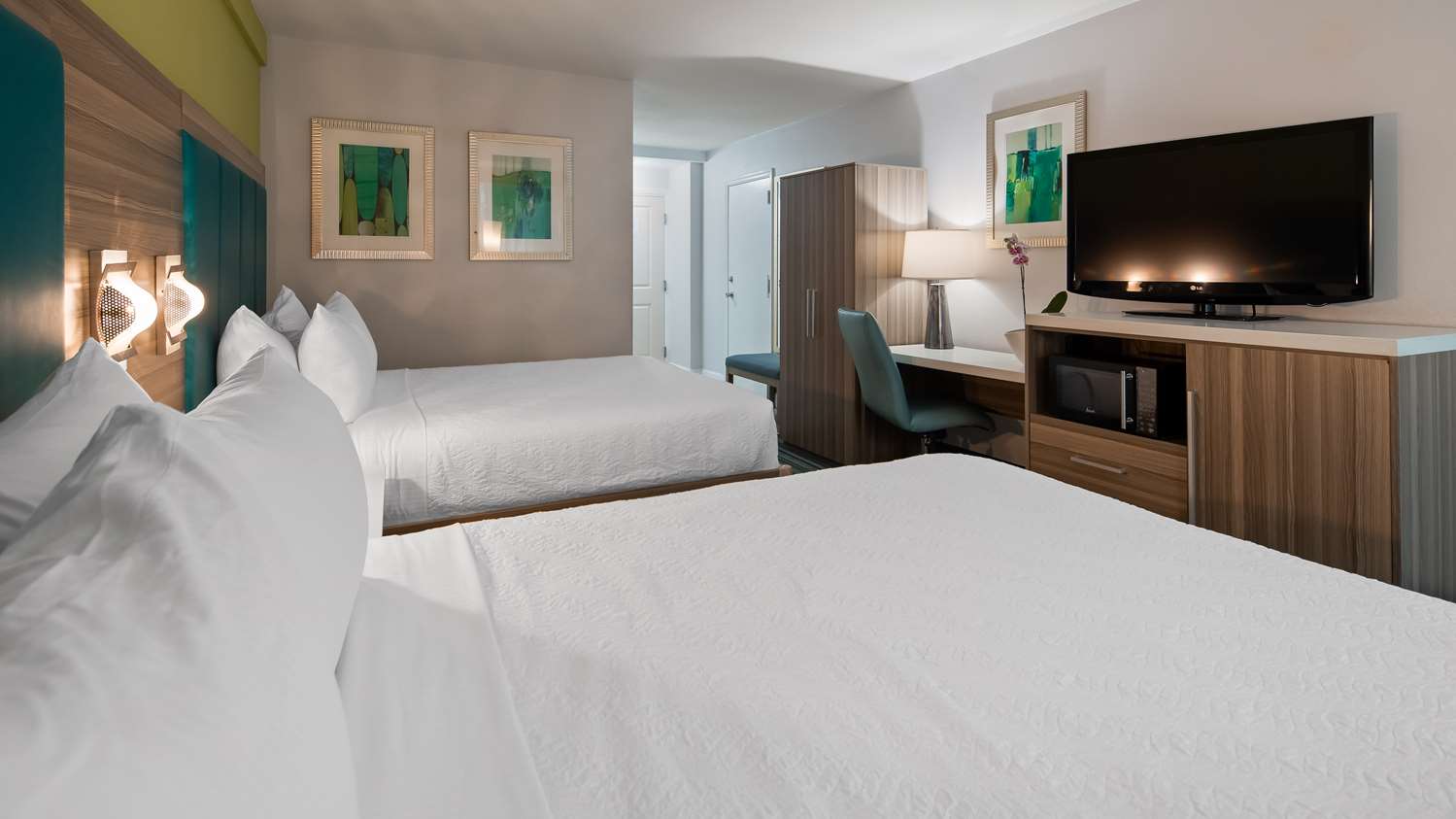 Room, 2 Queen Beds