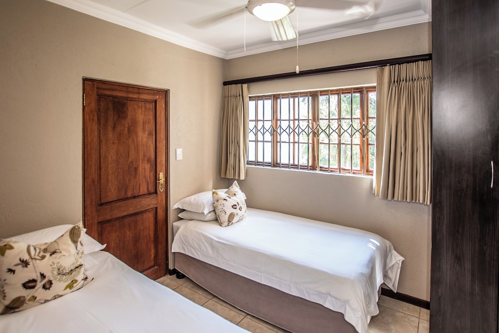 Nut Grove Manor Boutique Hotel 10/50