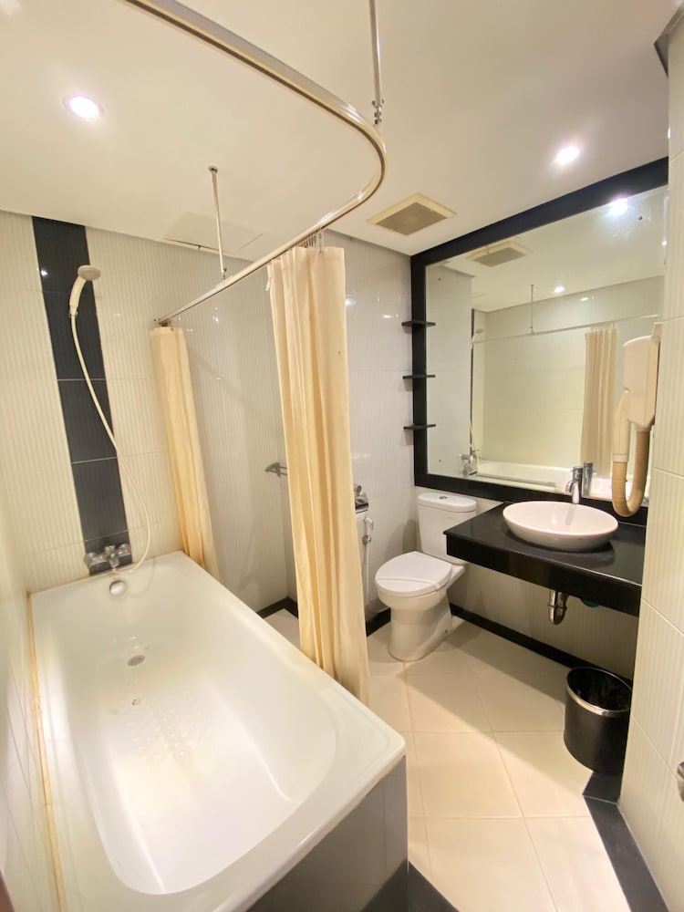 Cipta Hotel Wahid Hasyim 49/49