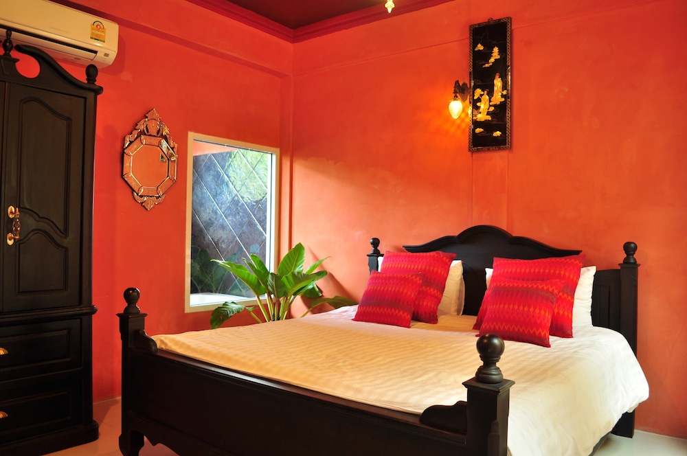 Khaolak Boutique Heritage 10/49